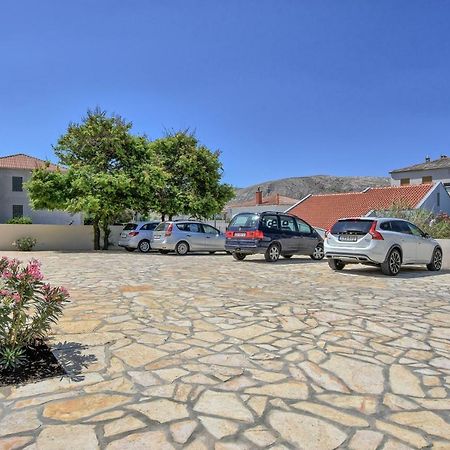 Villa Magena - Luxury Apartments In Pag Center Pag Town Bagian luar foto