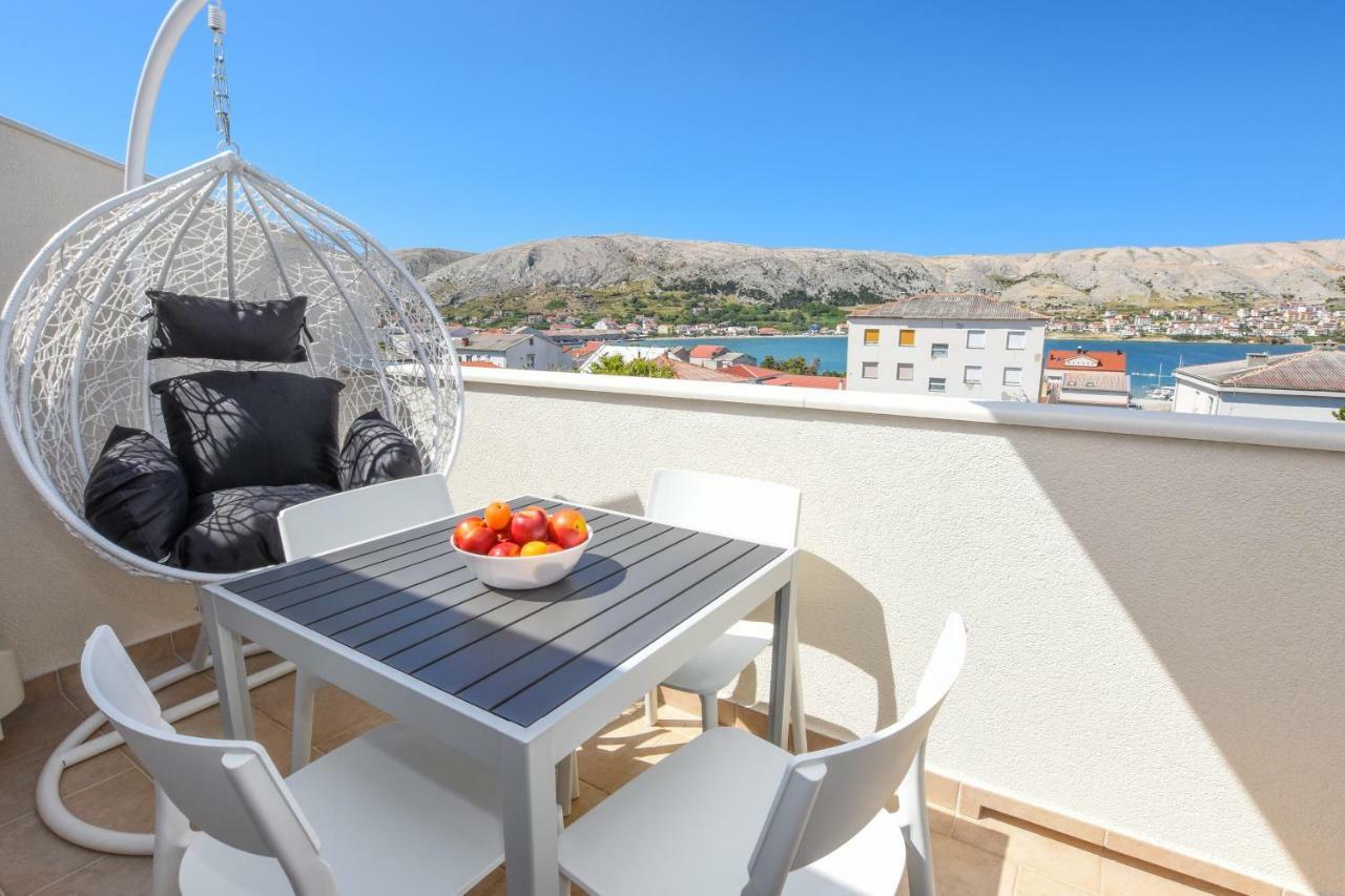 Villa Magena - Luxury Apartments In Pag Center Pag Town Bagian luar foto