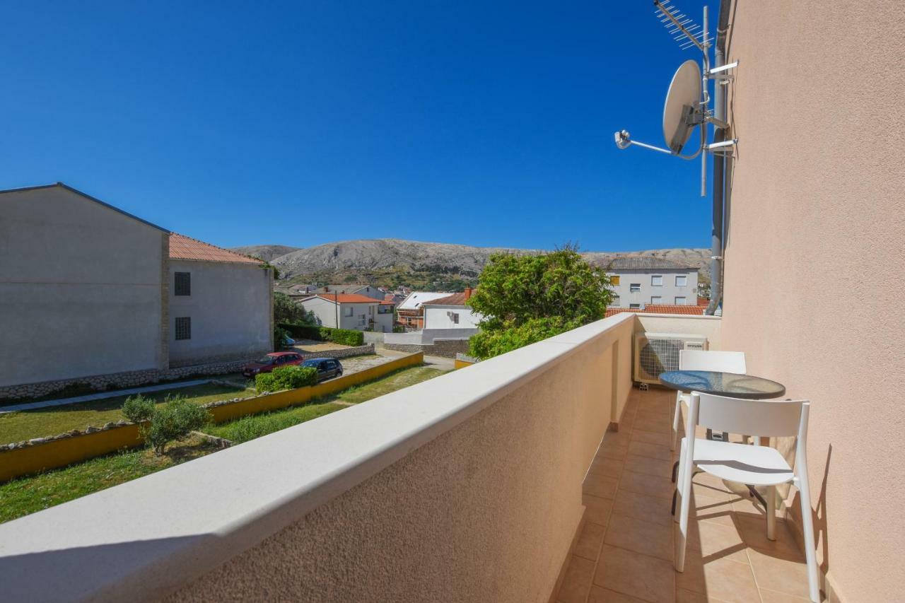 Villa Magena - Luxury Apartments In Pag Center Pag Town Bagian luar foto