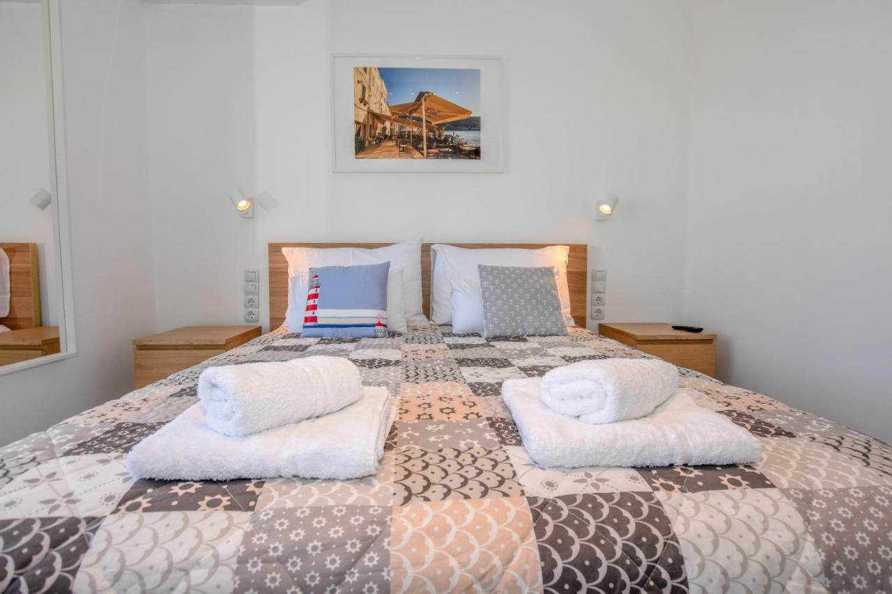 Villa Magena - Luxury Apartments In Pag Center Pag Town Bagian luar foto